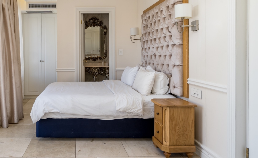 To Let 1 Bedroom Property for Rent in Sea Point Western Cape